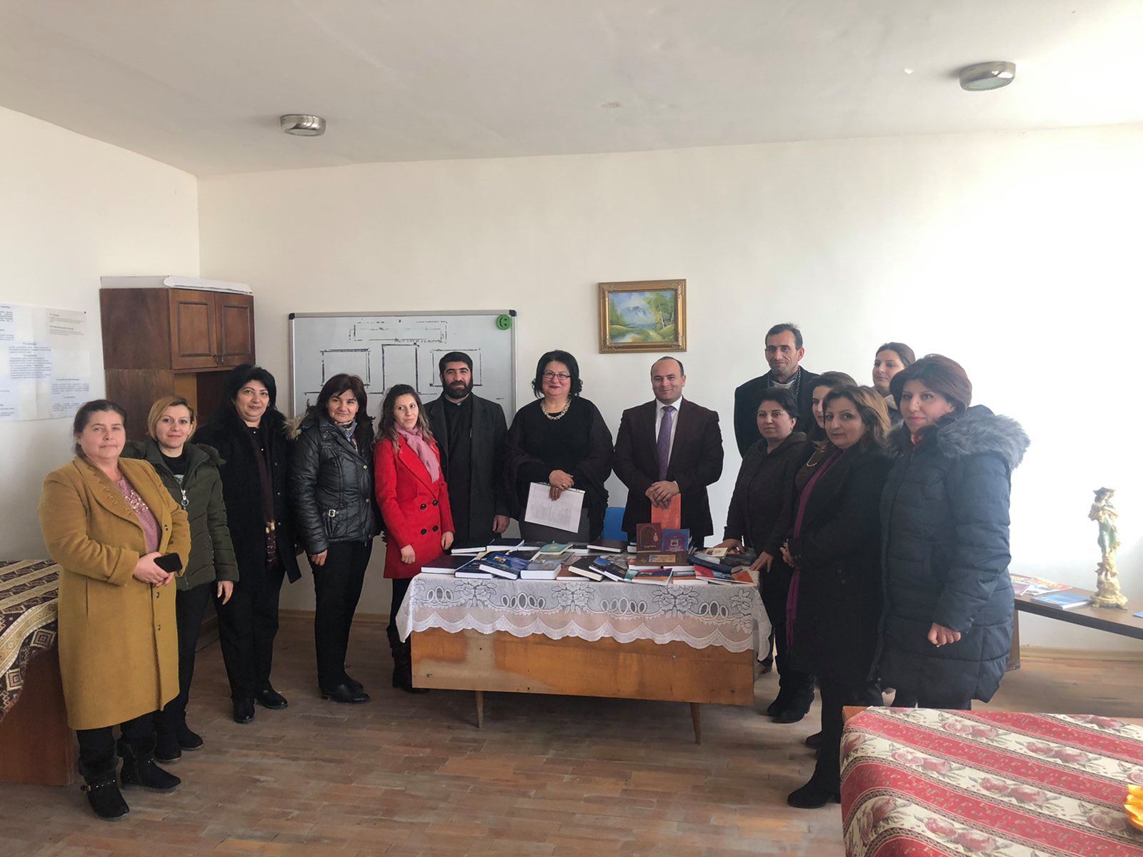 Գիրք նվիրելու օրը սահմանամերձ Բերքաշատի դպրոցում