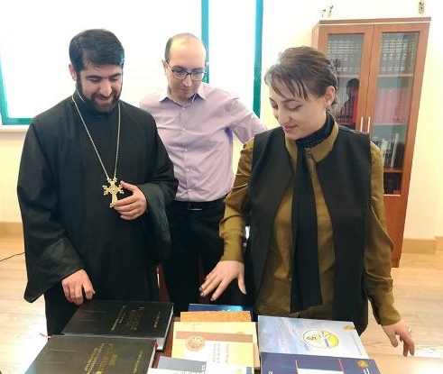 The Ministry of Diaspora donated