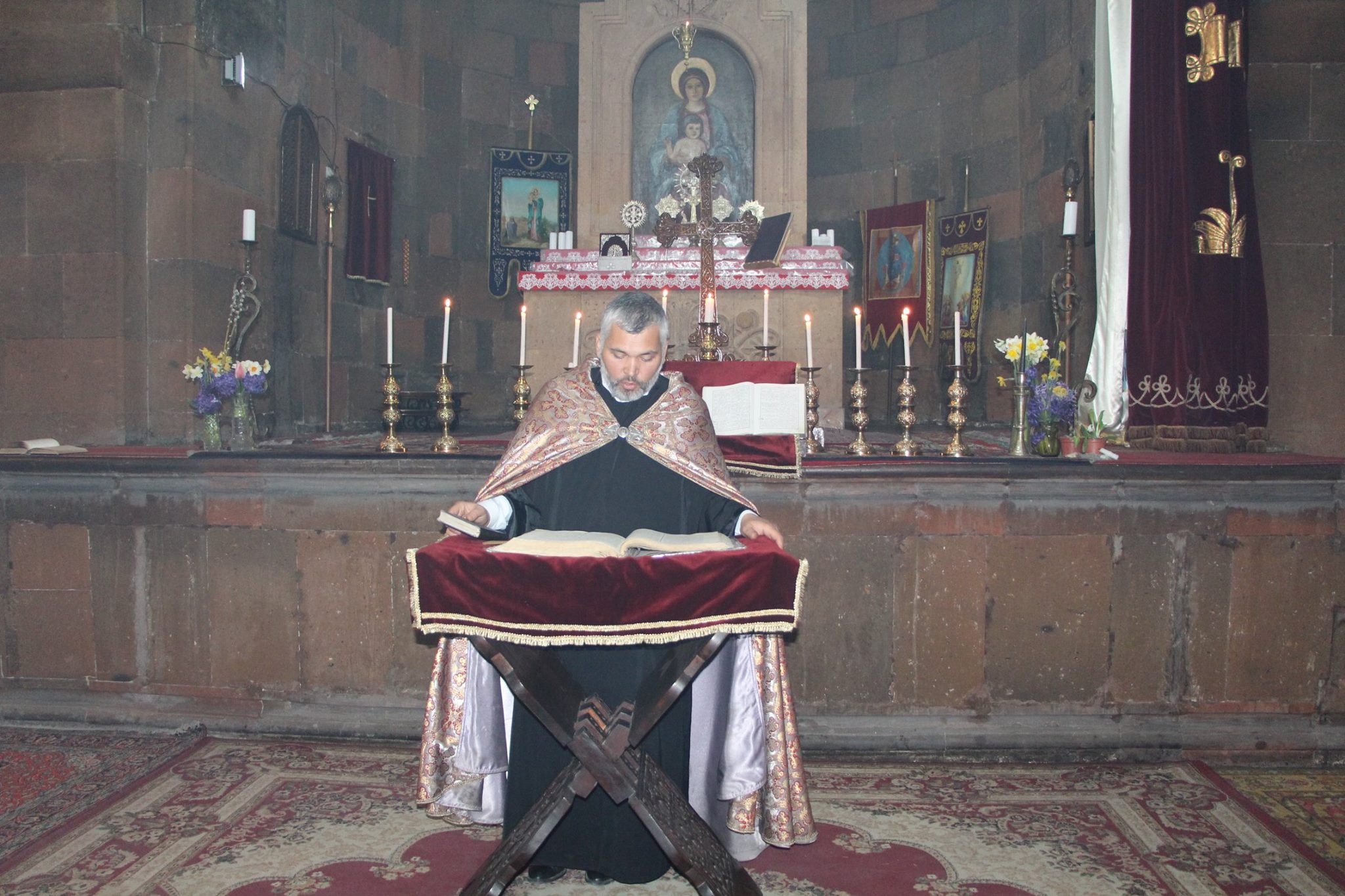 Priest Vardan Gapoyan